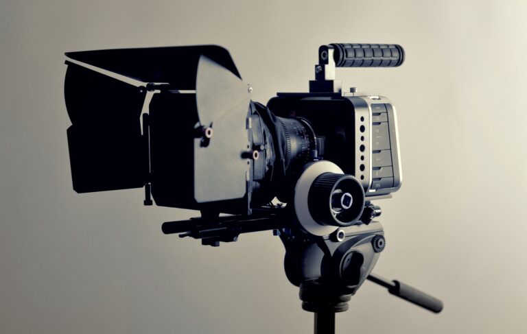 Filmmaking Tips From Director Christopher Nolan